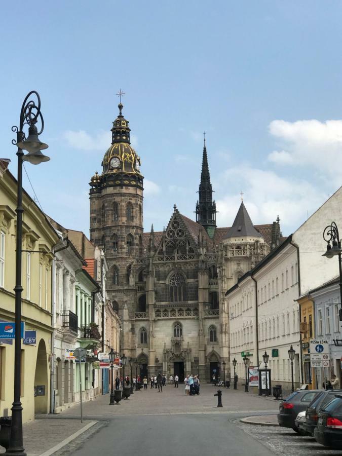 Little Duomo Apartment Kosice Exterior photo